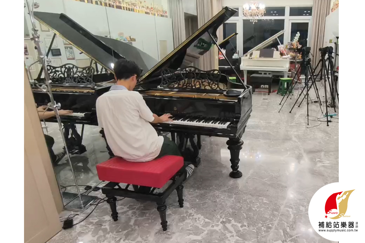 Read more about the article 柏克里音樂教室，管弦樂團教室，小提琴，長笛，豎笛，直笛，團體班，熱情招生中！